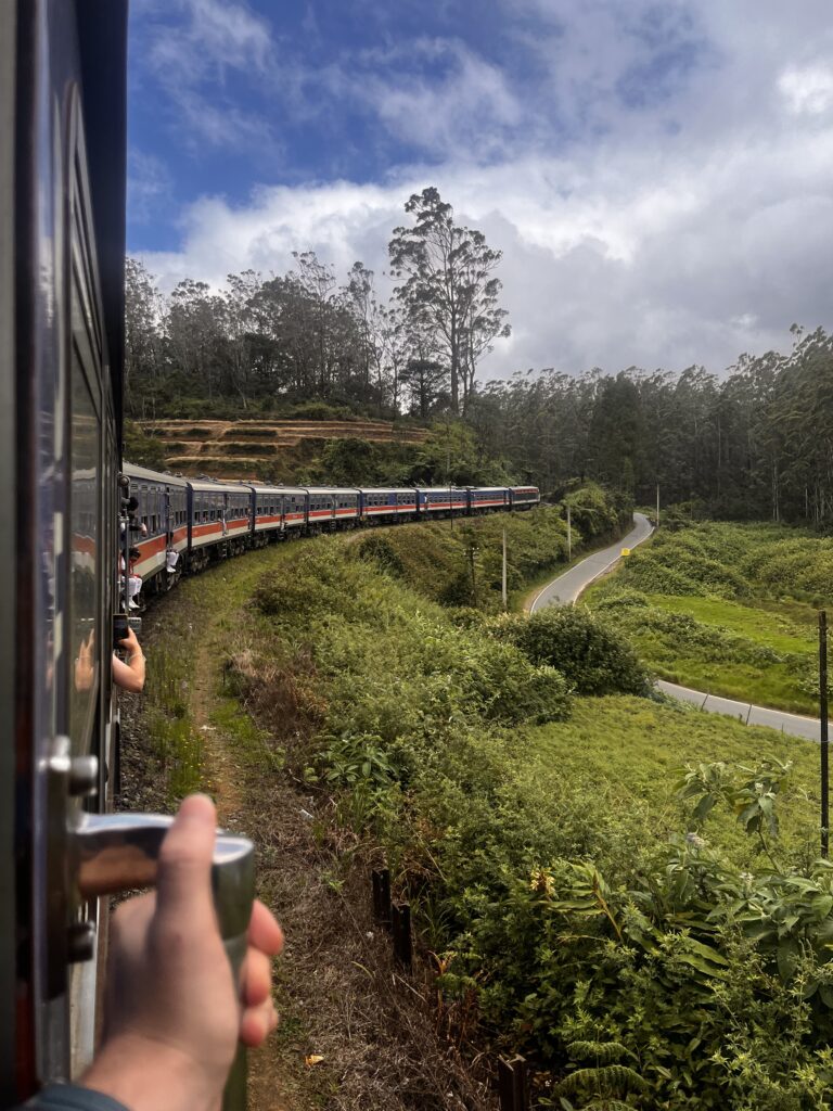Sri Lanka train
